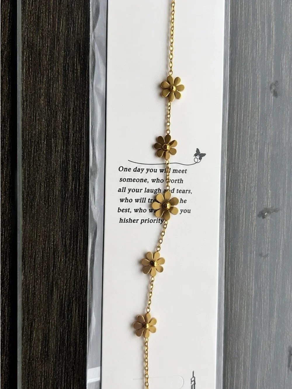 Gold Daisy Link Bracelet - Floral Chain Accent